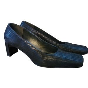 Vintage 90s Stuart Weitzman 9.5 Black Chunky Square Toe Pump Heel Leather